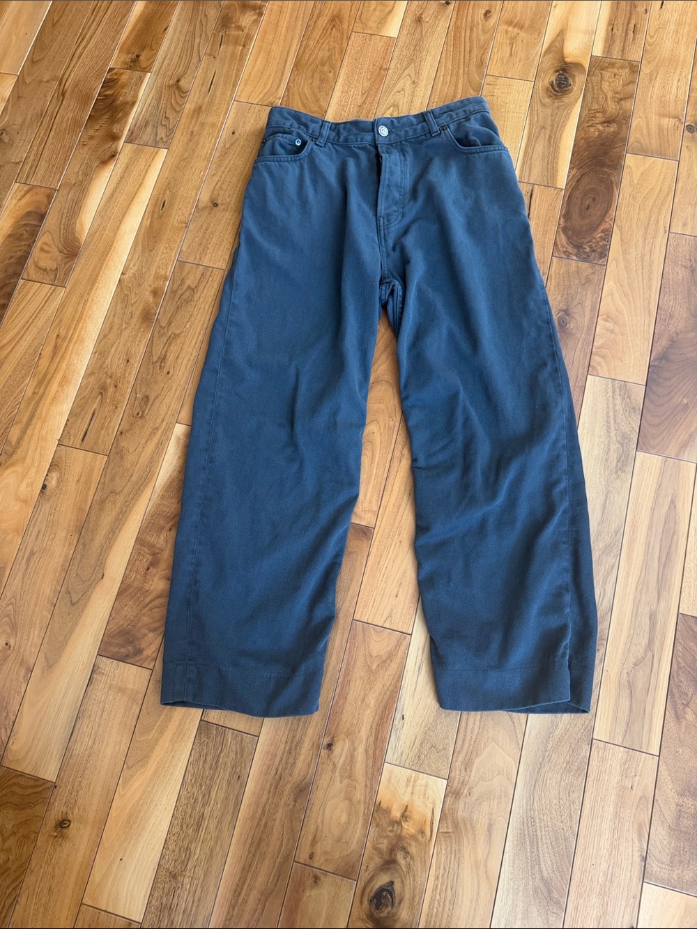 Relaxed-Fit Women's Jeans in Dark Blue